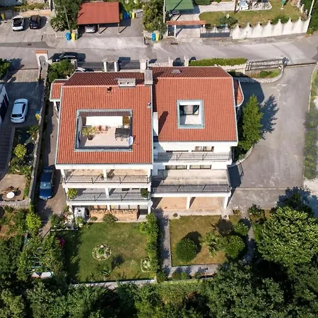 Vrata Jadrana 1 * Rijeka